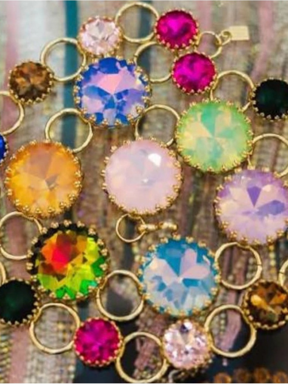 Gemini Feed Me gems belt / ISO